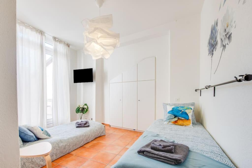 5 Star Pied-a-terre In Apartment